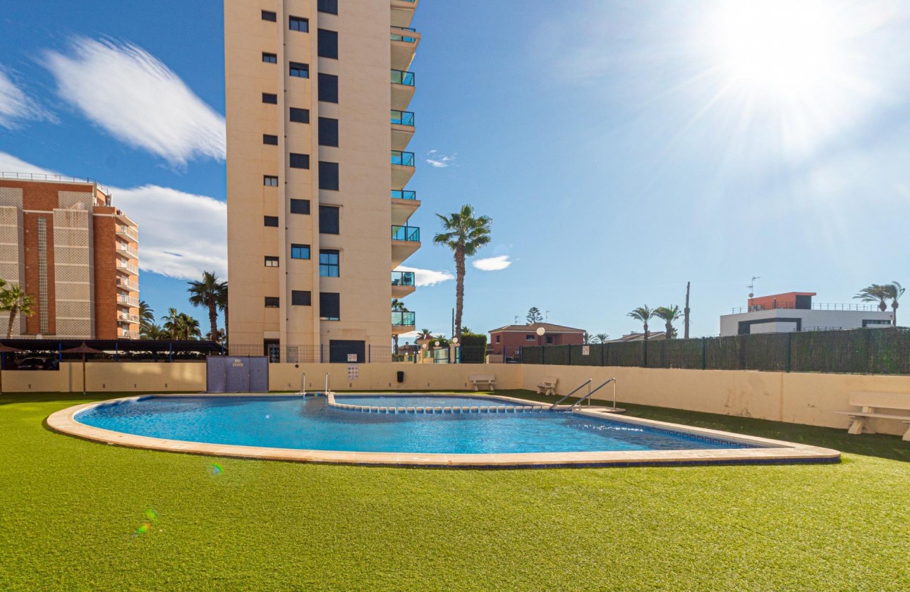 Resale - Apartment / flat - Torrevieja - La veleta