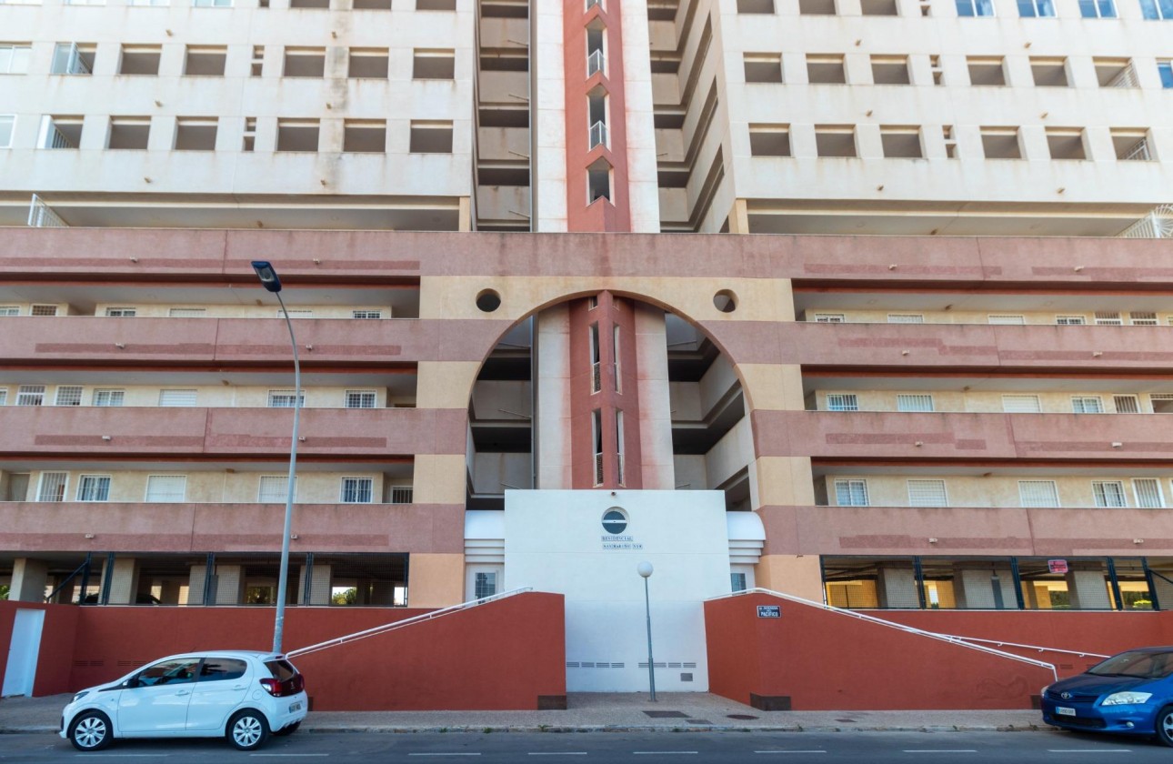 Resale - Apartment / flat - Torrevieja - La veleta