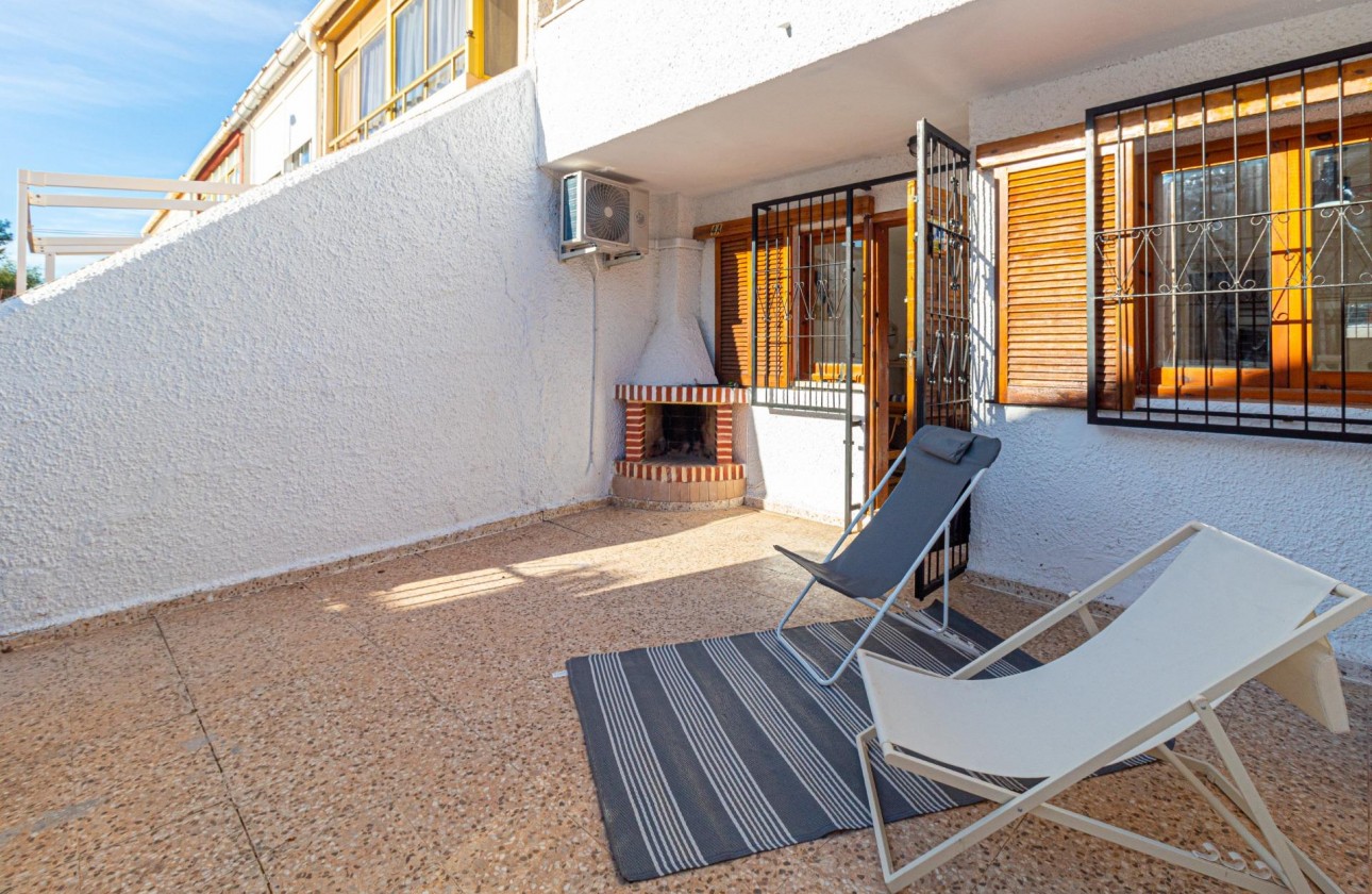 Resale - Bungalow - Torrevieja - Playa de los Naufragos