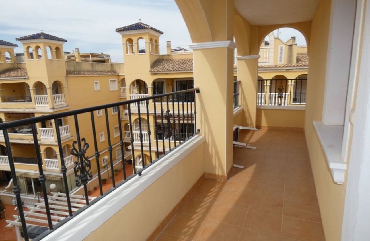 Resale - Apartment / flat - Algorfa