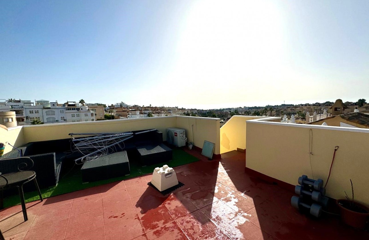 Resale - Apartment / flat - Villamartin