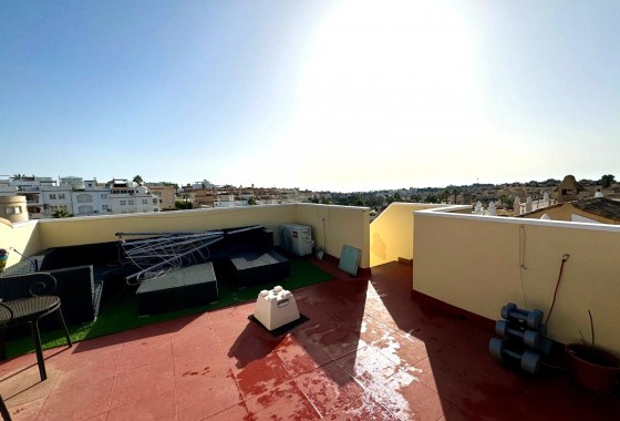 Resale - Apartment / flat - Villamartin