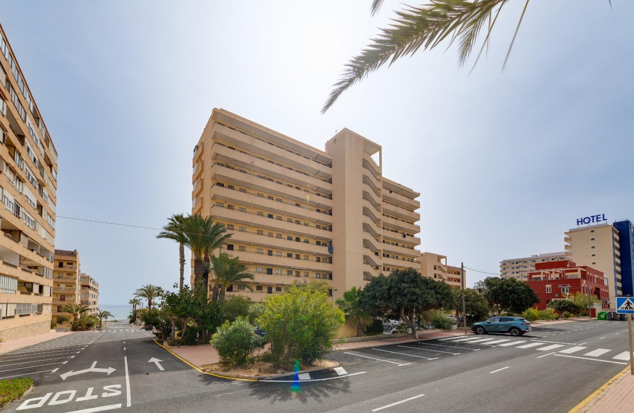 Revente - Appartement - Torrevieja - Cabo cervera