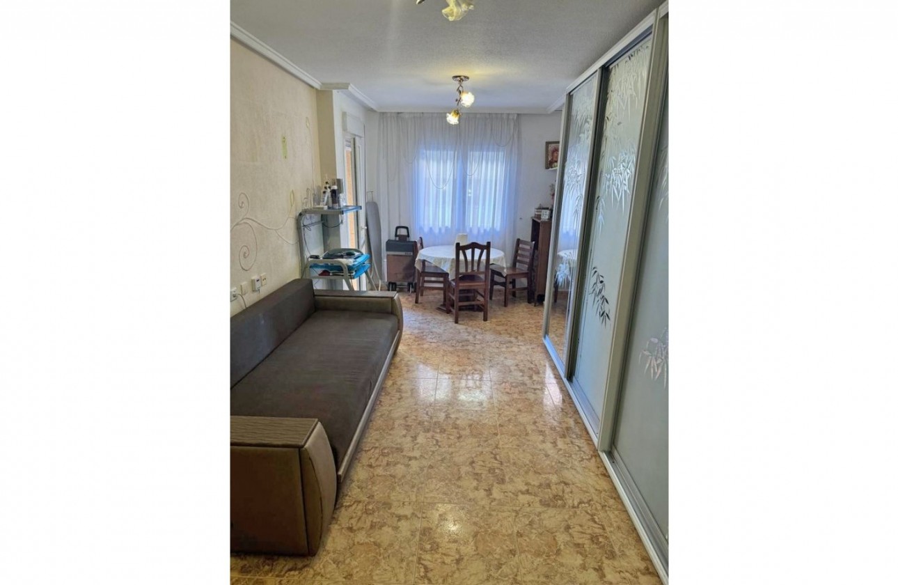 Reventa - Apartamento / piso - Torrevieja