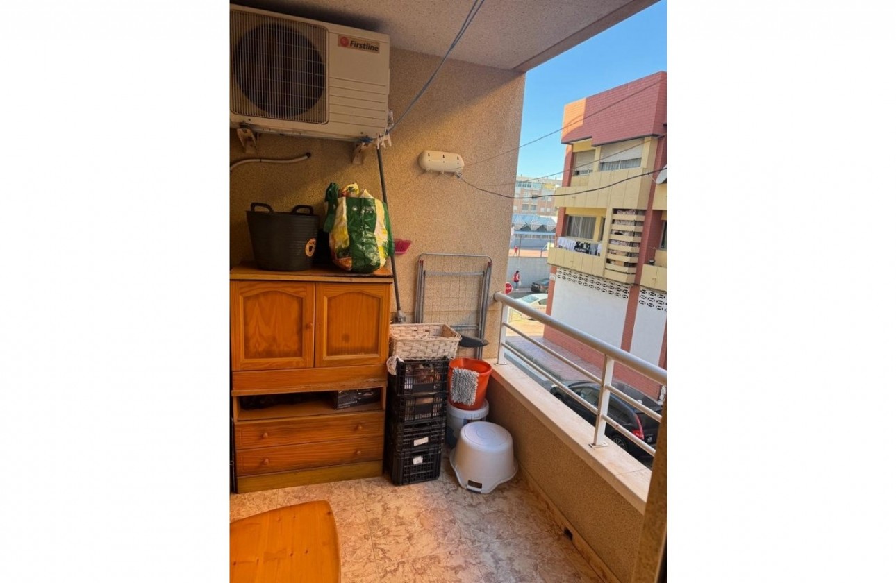 Reventa - Apartamento / piso - Torrevieja