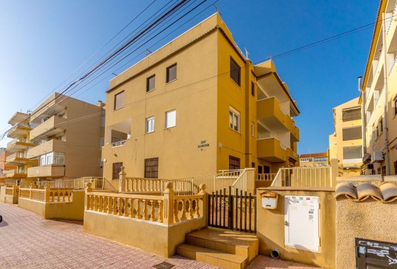 Reventa - Apartamento / piso - Torrevieja - La Mata