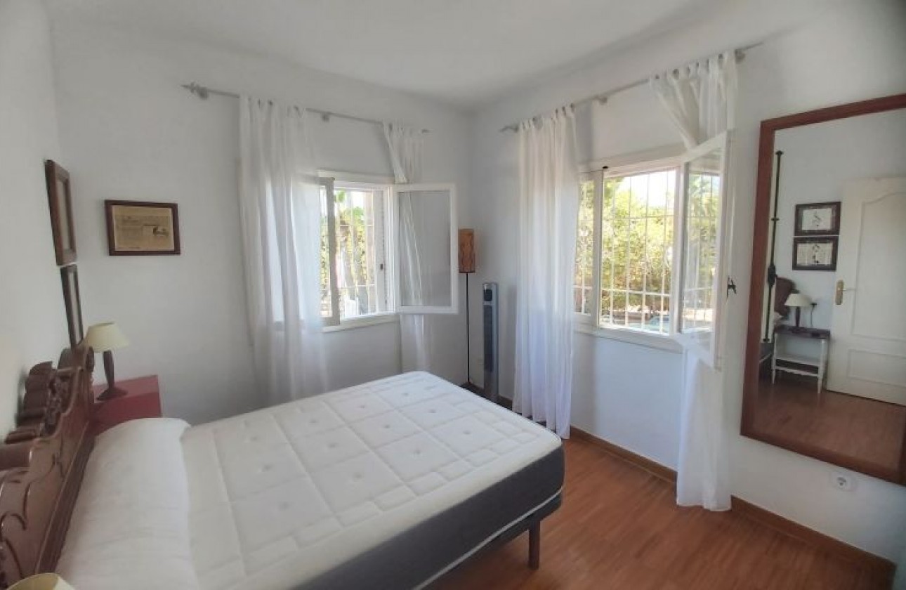 Revente - Villa - Torrevieja - torrevieja