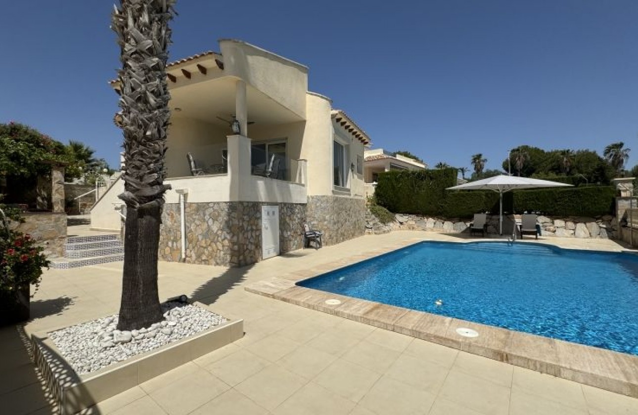 Reventa - Chalet - Orihuela Costa