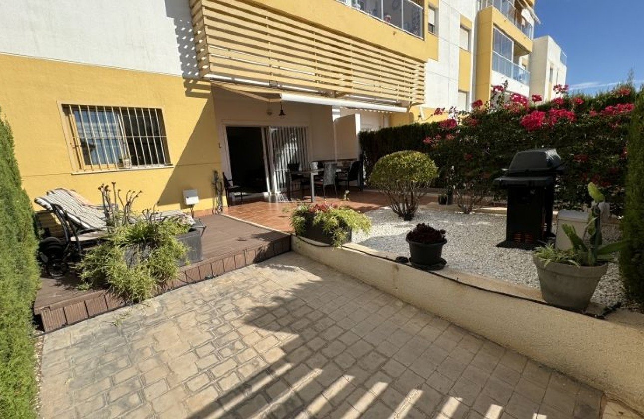 Reventa - Apartamento / piso - Orihuela Costa