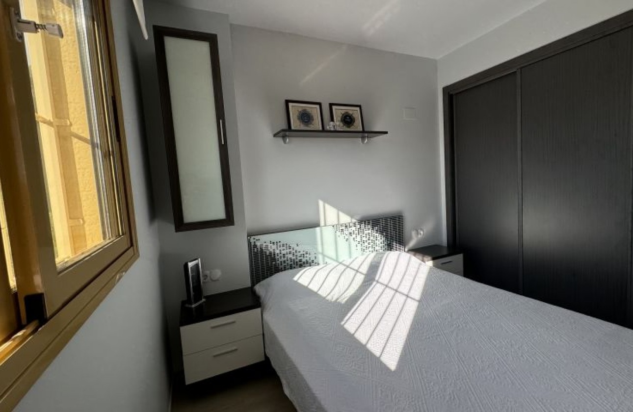 Reventa - Apartamento / piso - Orihuela Costa