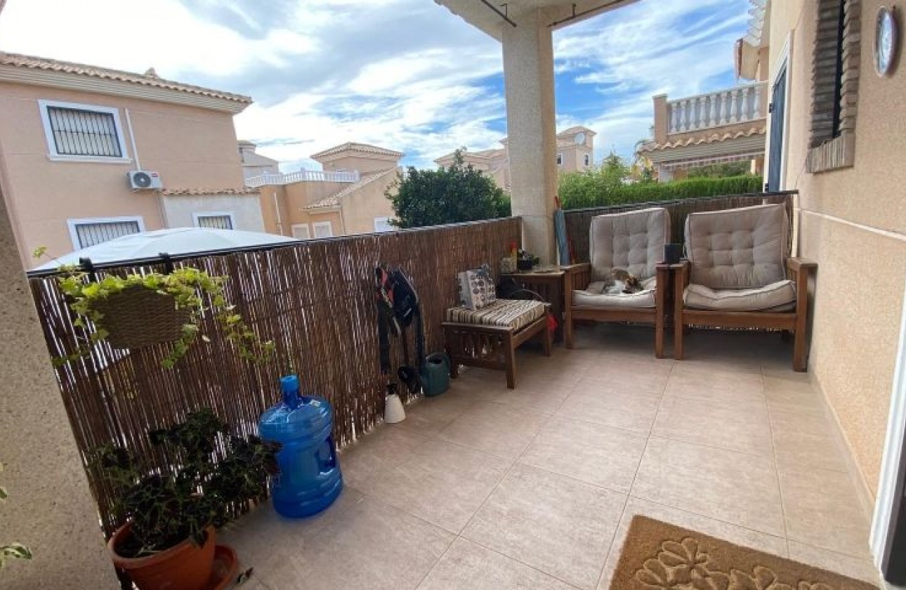 Resale - Villa - Orihuela Costa