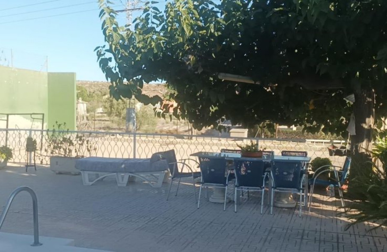 Reventa - Chalet - Elche