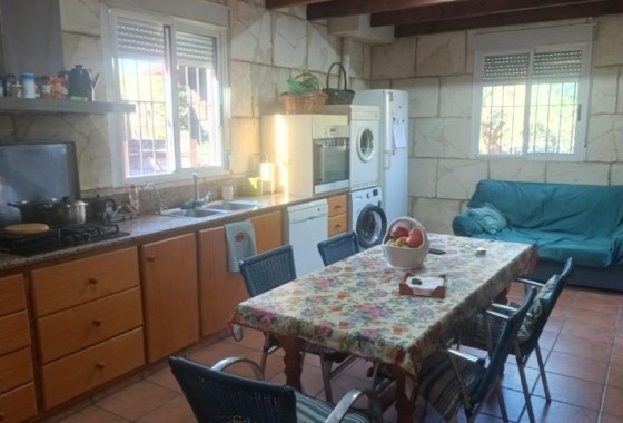 Reventa - Chalet - Elche