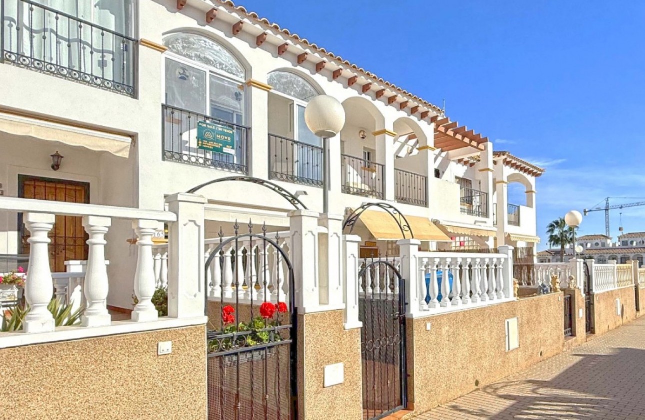 Revente - Villa - Orihuela Costa - Punta Prima