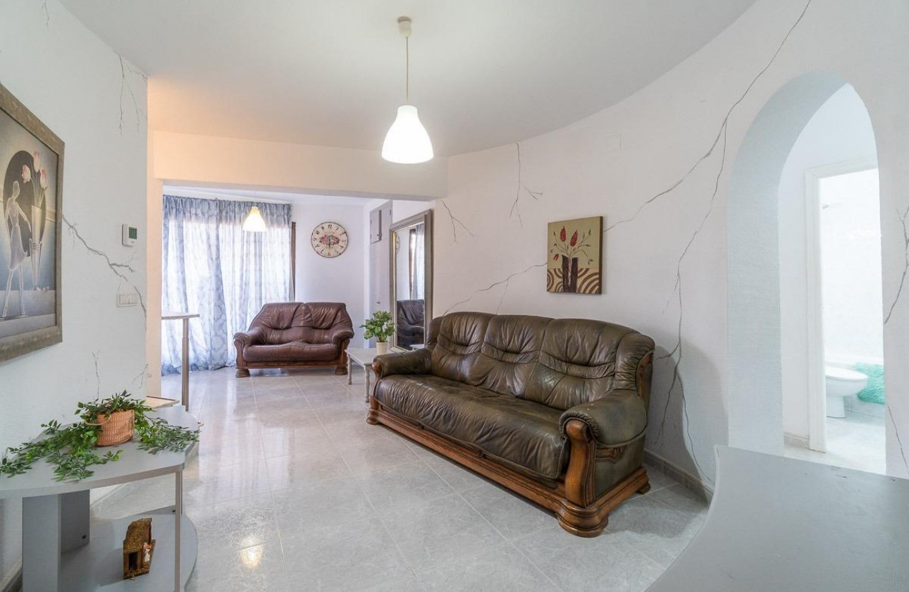 Revente - Villa - Orihuela Costa - Villamartin