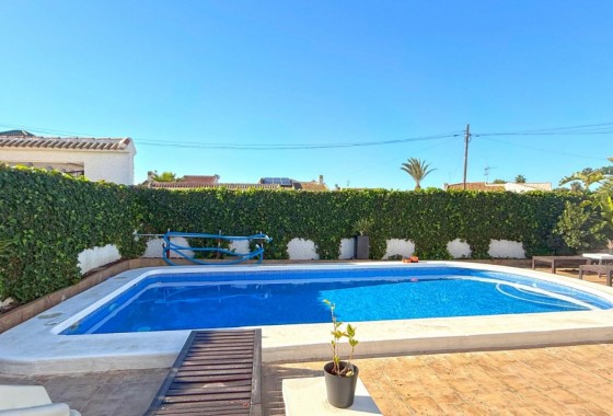 Revente - Villa - Torrevieja - La Siesta - El Salado -  Torreta