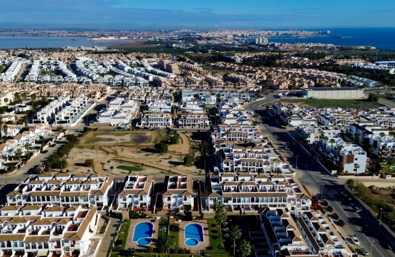 Revente - Villa - Orihuela Costa - Punta Prima