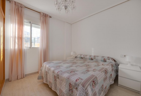 Revente - Villa - Torrevieja - Pueblo - Centro