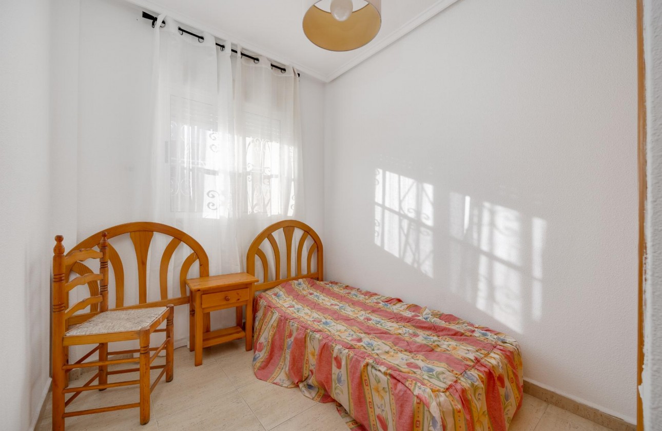 Revente - Villa - Torrevieja - Pueblo - Centro