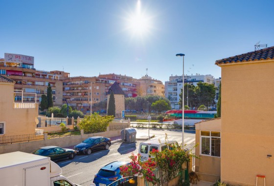 Revente - Villa - Torrevieja - Pueblo - Centro