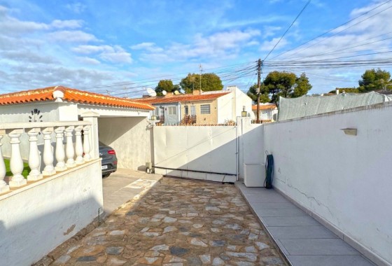 Revente - Villa - Torrevieja - Los Balcones - Los Altos del Edén