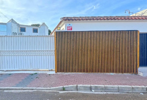 Revente - Villa - Torrevieja - Los Balcones - Los Altos del Edén