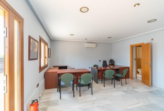 Long Term Rental - Commercial - Orihuela Costa - Villamartin