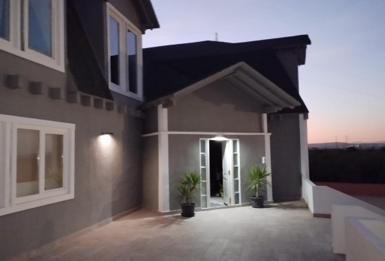 Revente - Villa - San Miguel de Salinas