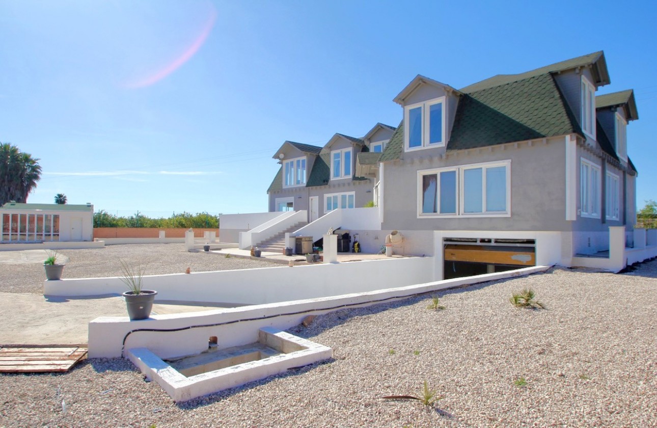 Revente - Villa - San Miguel de Salinas