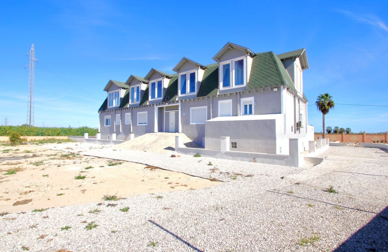 Revente - Villa - San Miguel de Salinas