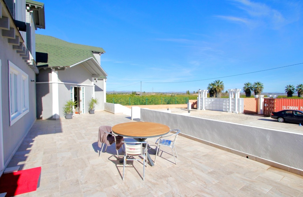 Revente - Villa - San Miguel de Salinas