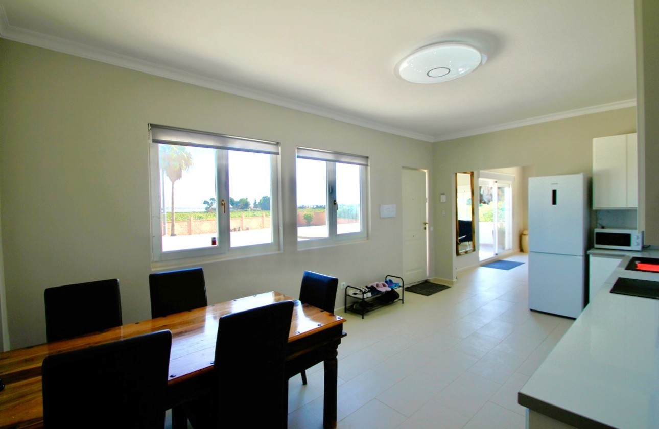 Revente - Villa - San Miguel de Salinas