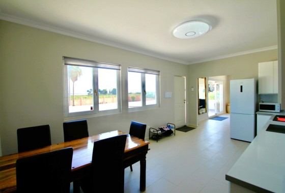 Revente - Villa - San Miguel de Salinas