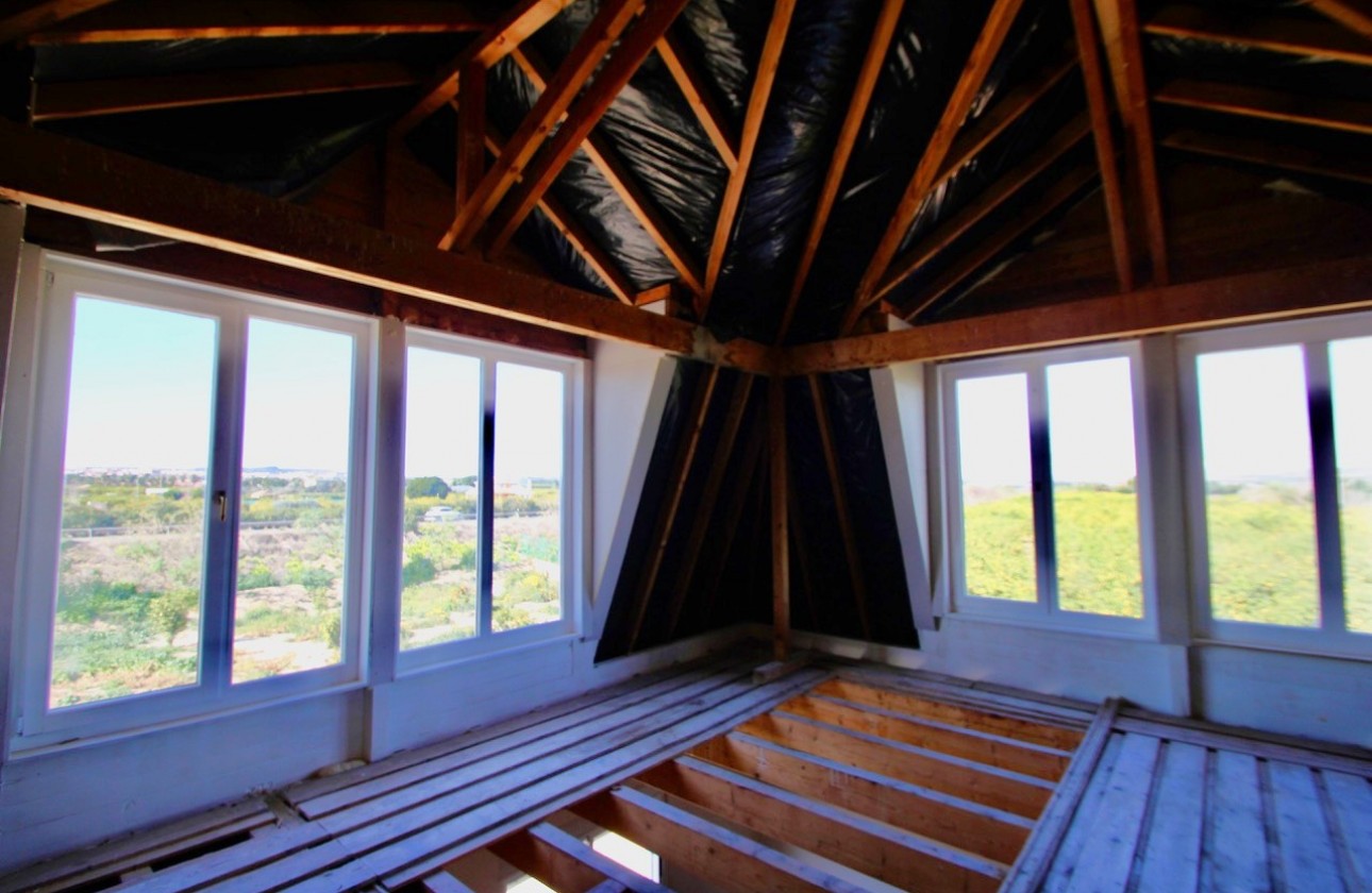 Revente - Villa - San Miguel de Salinas