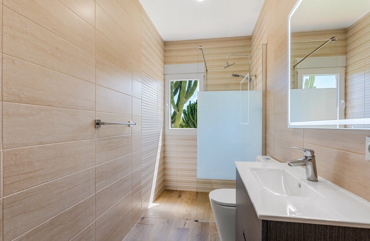 Resale - Villa - Los Montesinos - LOS MONTESINOS