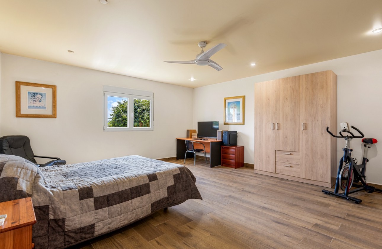 Resale - Villa - Los Montesinos - LOS MONTESINOS