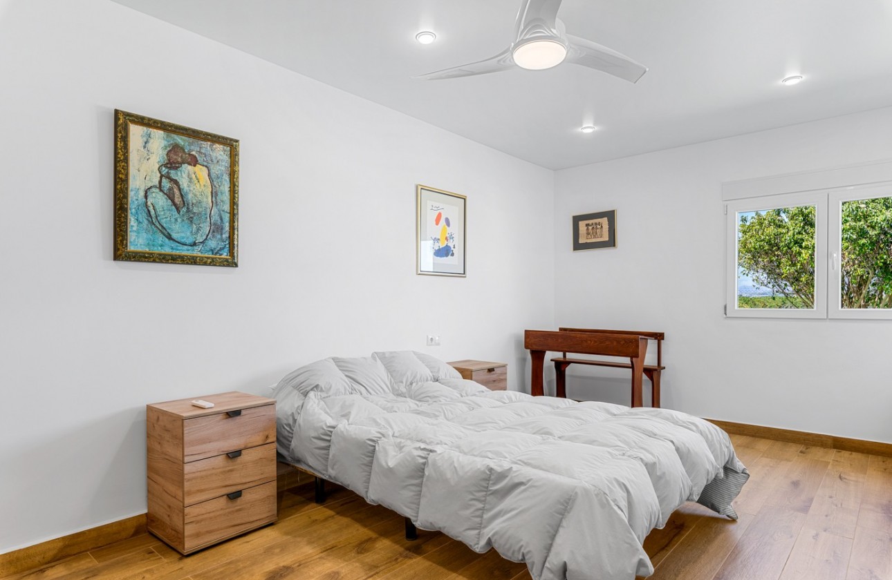 Resale - Villa - Los Montesinos - LOS MONTESINOS