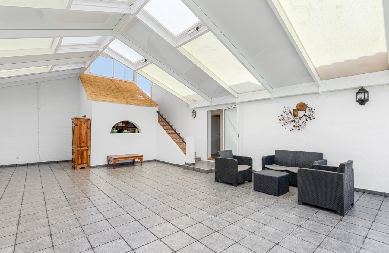 Resale - Villa - Los Montesinos - LOS MONTESINOS