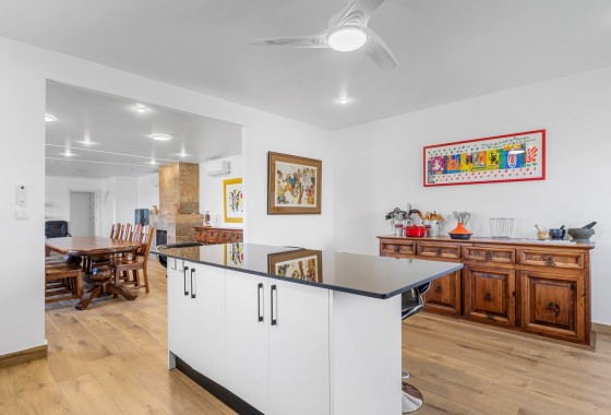 Resale - Villa - Los Montesinos - LOS MONTESINOS