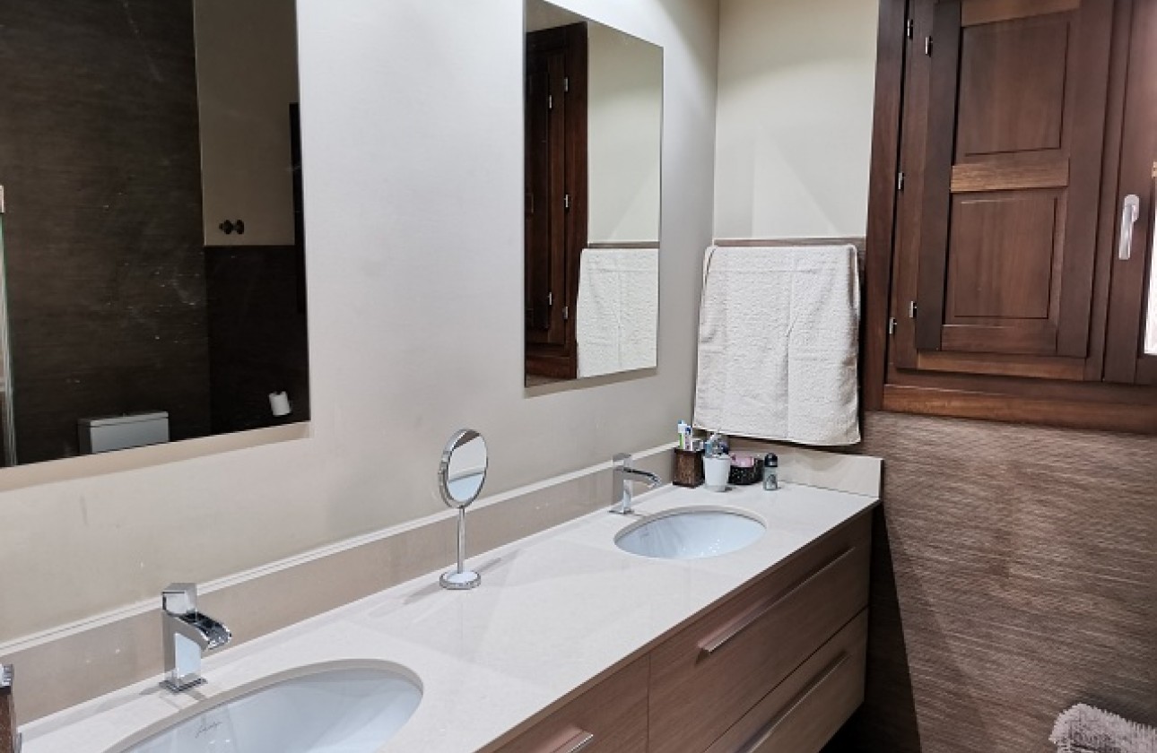 Revente - Villa - Orihuela