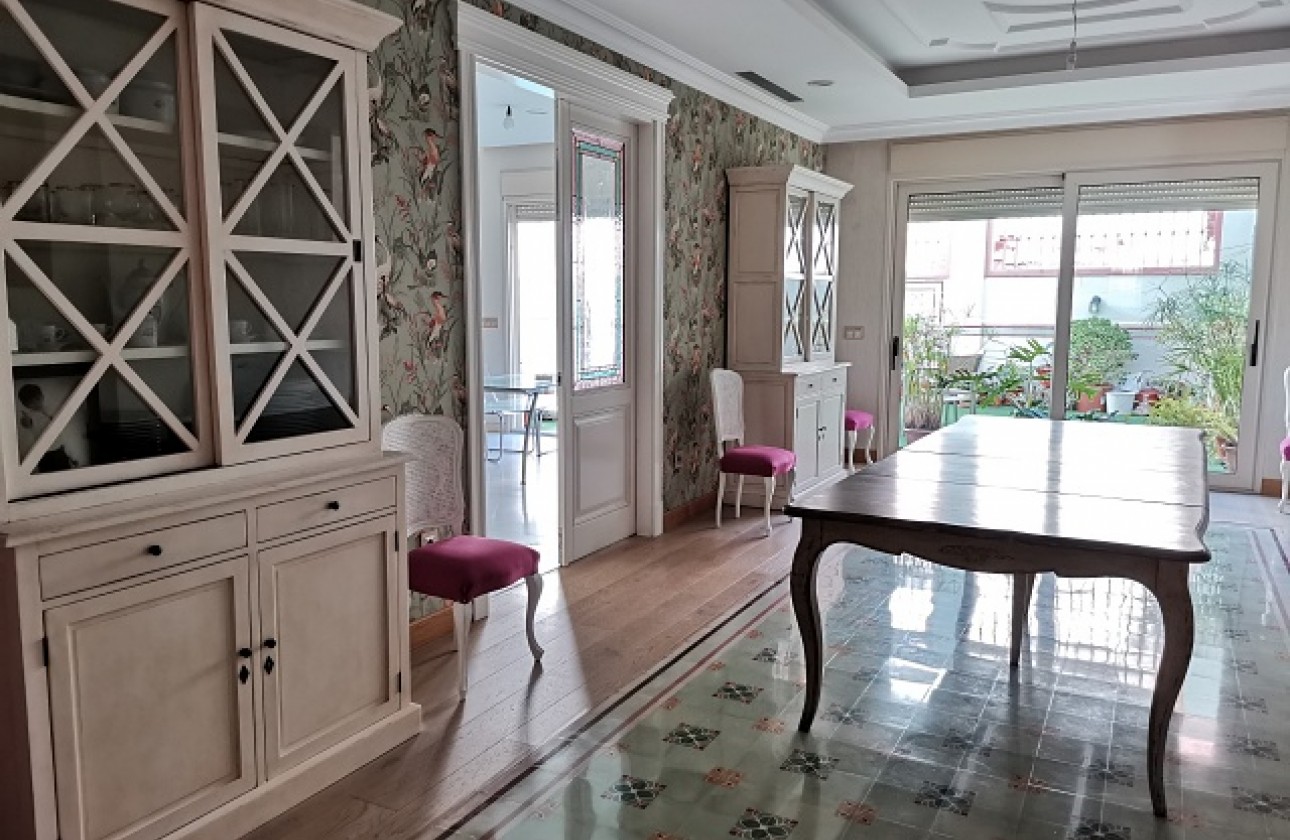 Revente - Villa - Orihuela