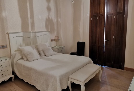 Revente - Villa - Orihuela