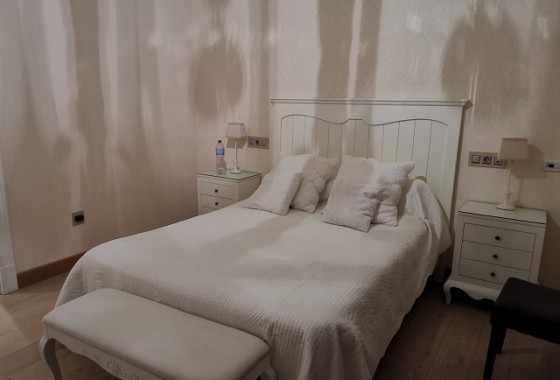 Revente - Villa - Orihuela