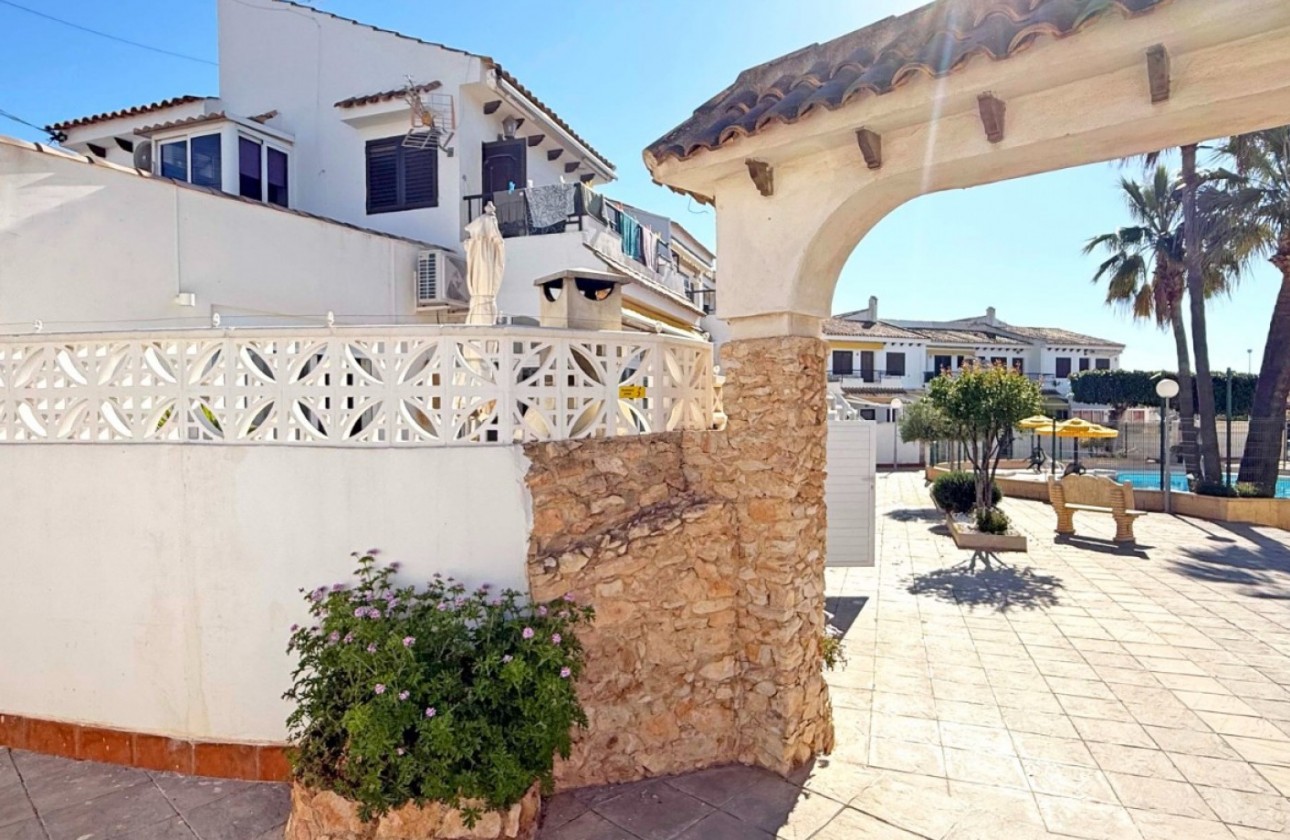 Resale - Bungalow - Torrevieja - Torrelamata - La Mata