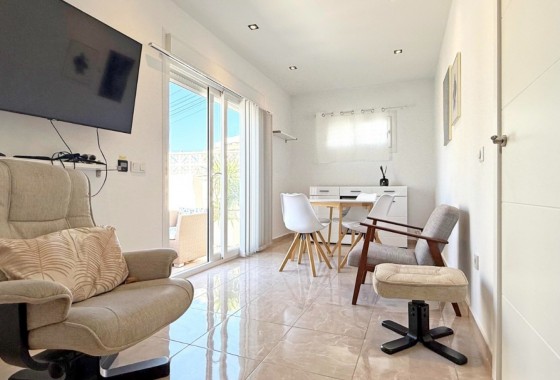 Resale - Bungalow - Torrevieja - Torrelamata - La Mata