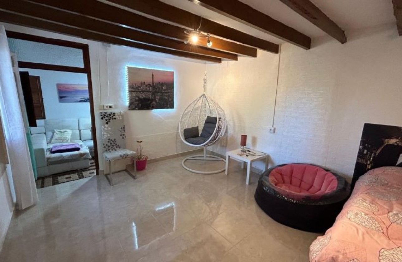 Revente - Country house - Orihuela