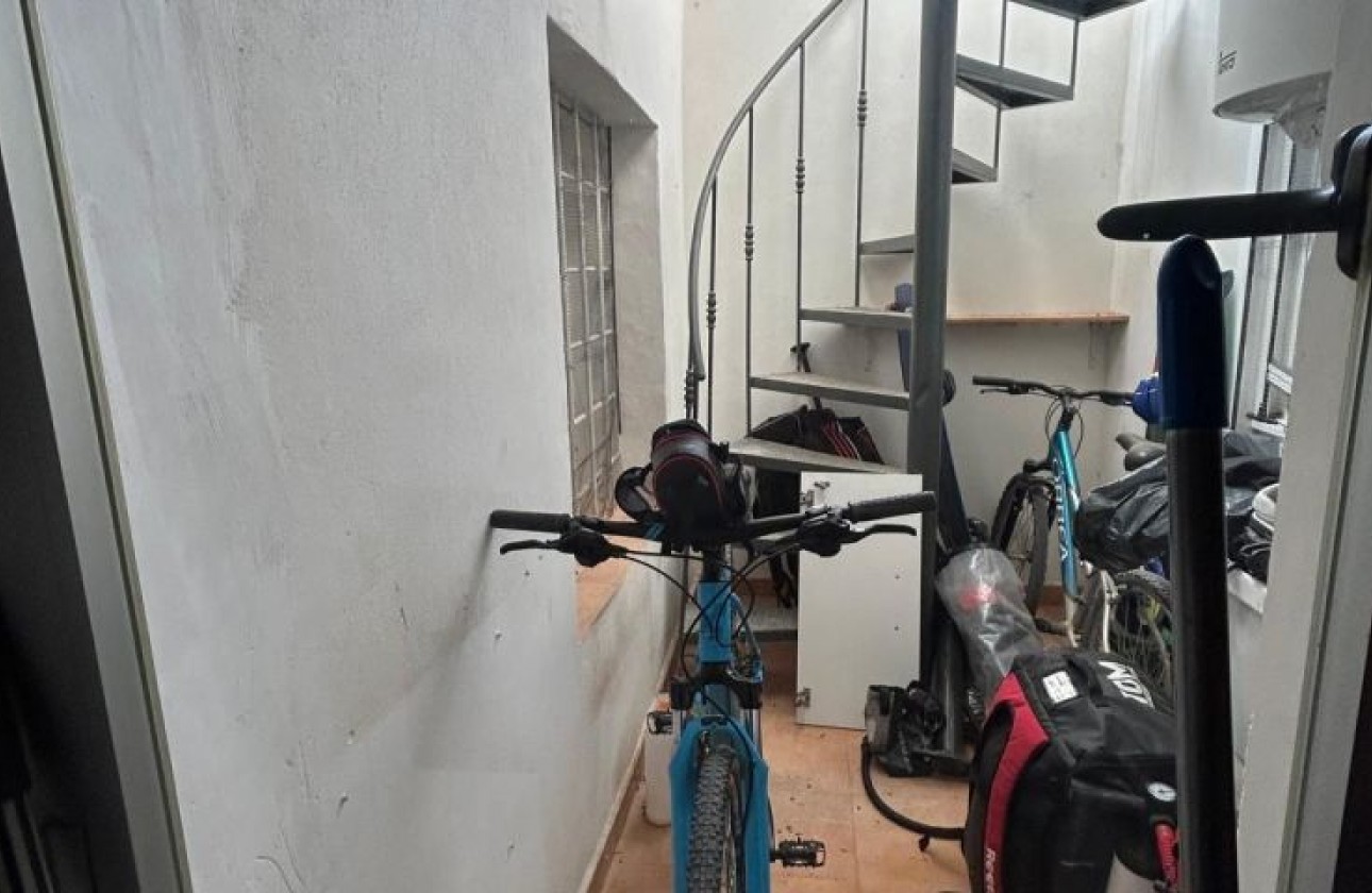 Revente - Country house - Orihuela