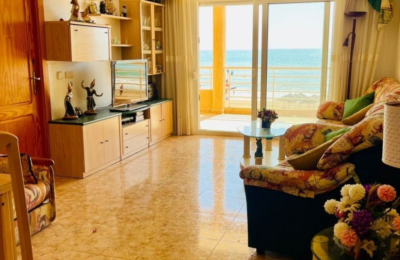 Reventa - Apartamento / piso - Torrevieja - torrevieja