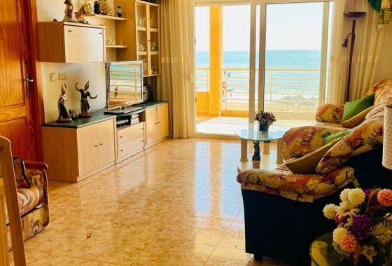 Reventa - Apartamento / piso - Torrevieja - torrevieja