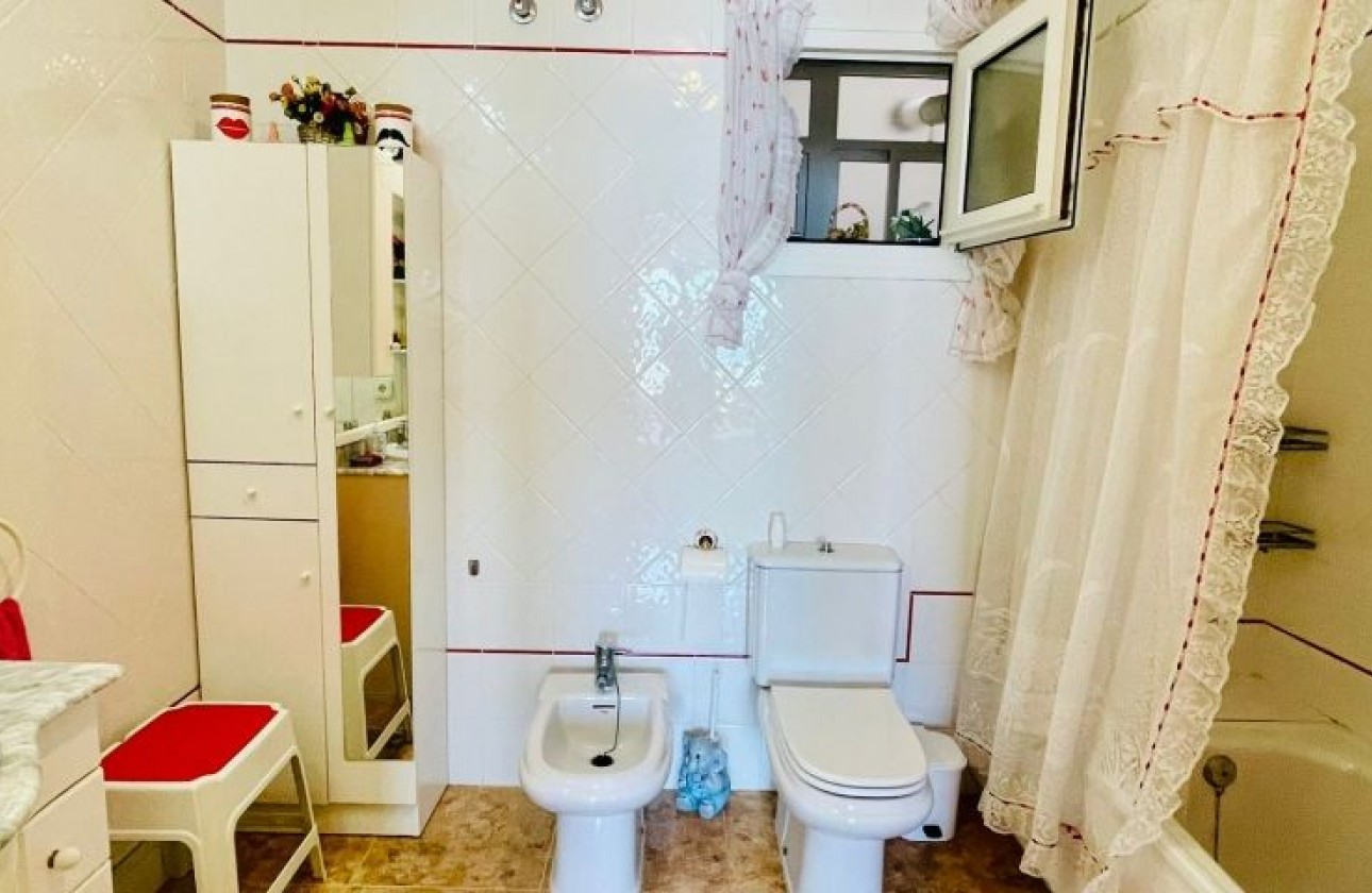 Reventa - Apartamento / piso - Torrevieja - torrevieja